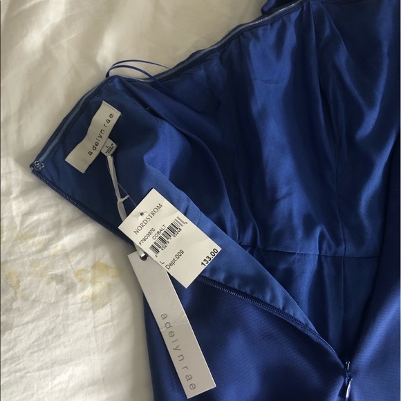 Strapless knot-detail cocktail dress - Picture 11 of 12